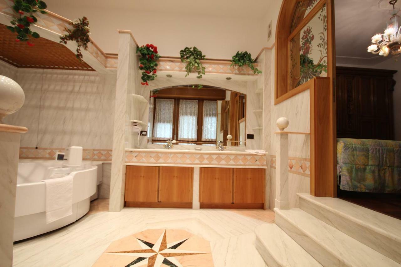 B&B Family First Capriate San Gervasio Zewnętrze zdjęcie